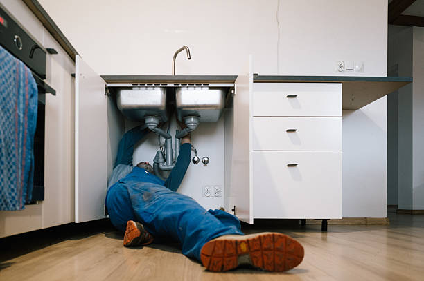 Professional Plumbing technician working in Fallbrook, CA